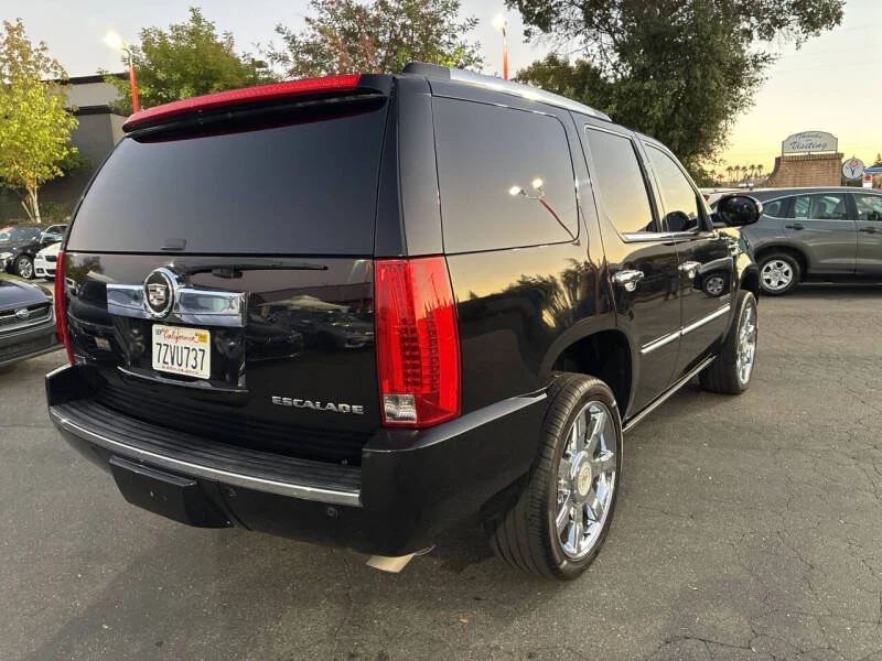 2010 Cadillac Escalade & EXT 3rd Gen - Image 7 of 14