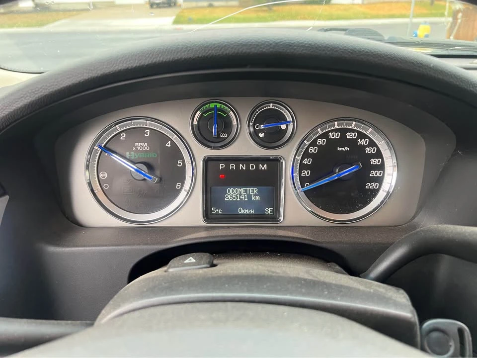 2010 Cadillac Escalade & EXT 3rd Gen - Image 6 of 8