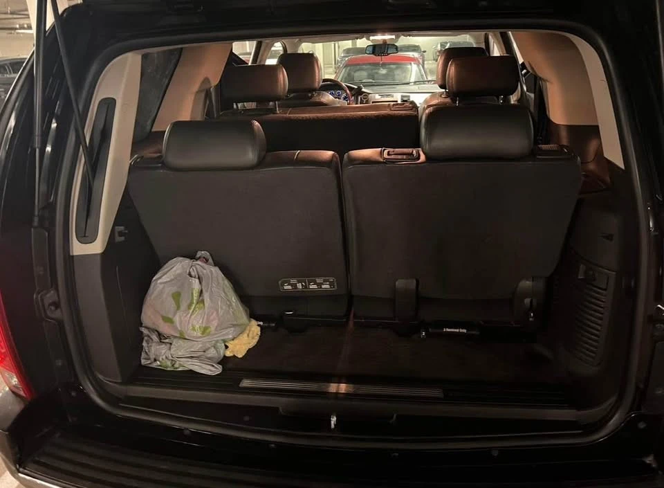 2010 Cadillac Escalade & EXT 3rd Gen - Image 7 of 8