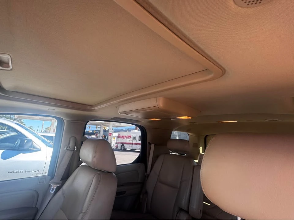 2010 Cadillac Escalade & EXT 3rd Gen - Image 14 of 14