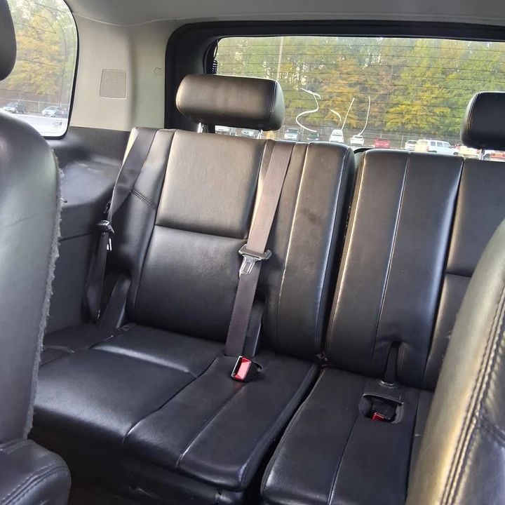 2010 Cadillac Escalade & EXT 3rd Gen - Image 9 of 9