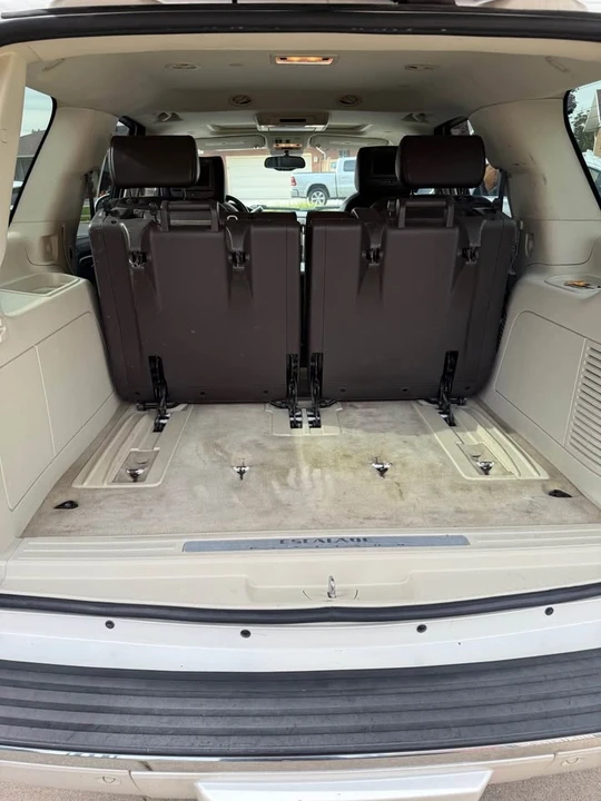 2010 Cadillac Escalade & EXT 3rd Gen - Image 4 of 11