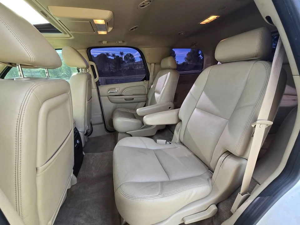 2010 Cadillac Escalade & EXT 3rd Gen - Image 16 of 20