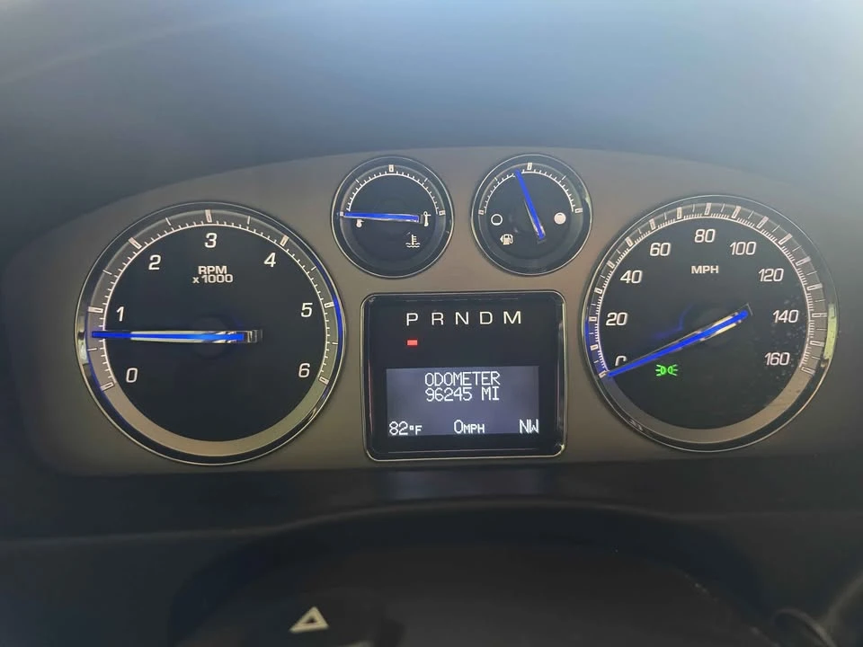 2010 Cadillac Escalade & EXT 3rd Gen - Image 19 of 20