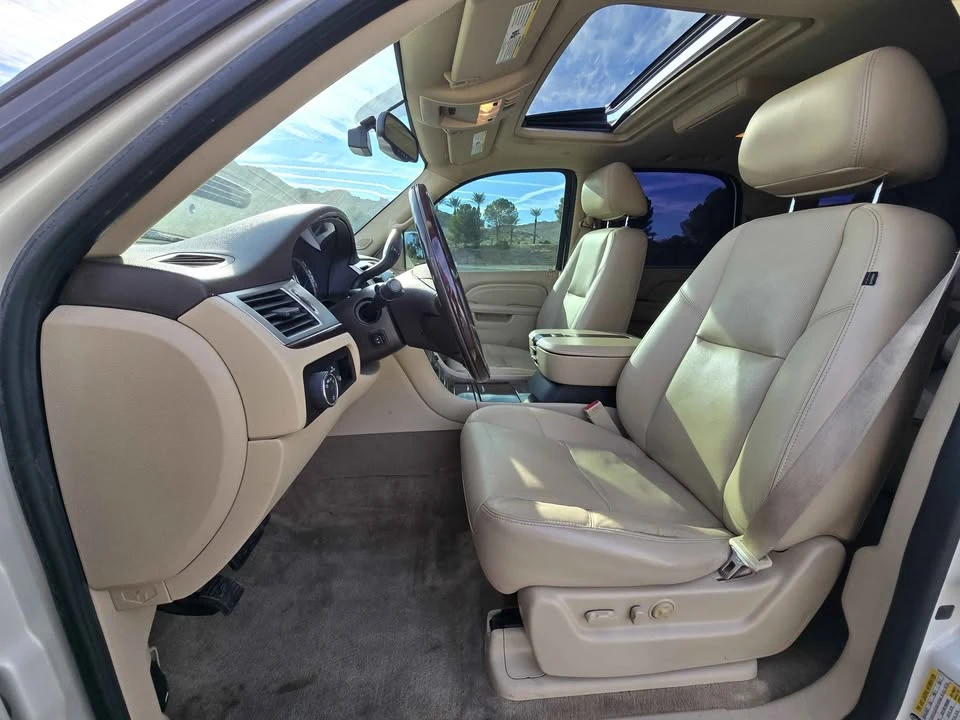 2010 Cadillac Escalade & EXT 3rd Gen - Image 12 of 20