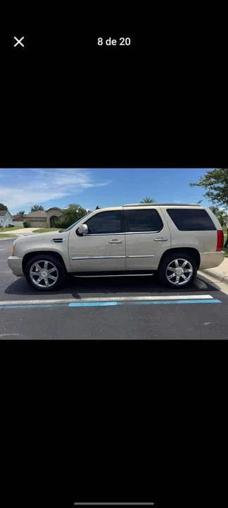 2010 Cadillac Escalade & EXT 3rd Gen - Image 4 of 4
