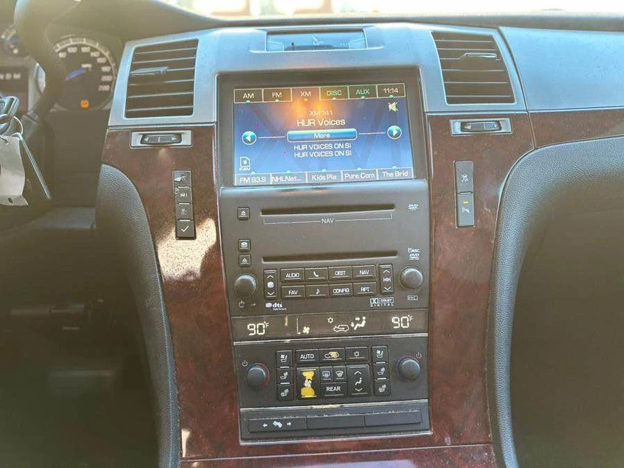 2010 Cadillac Escalade & EXT 3rd Gen - Image 7 of 12
