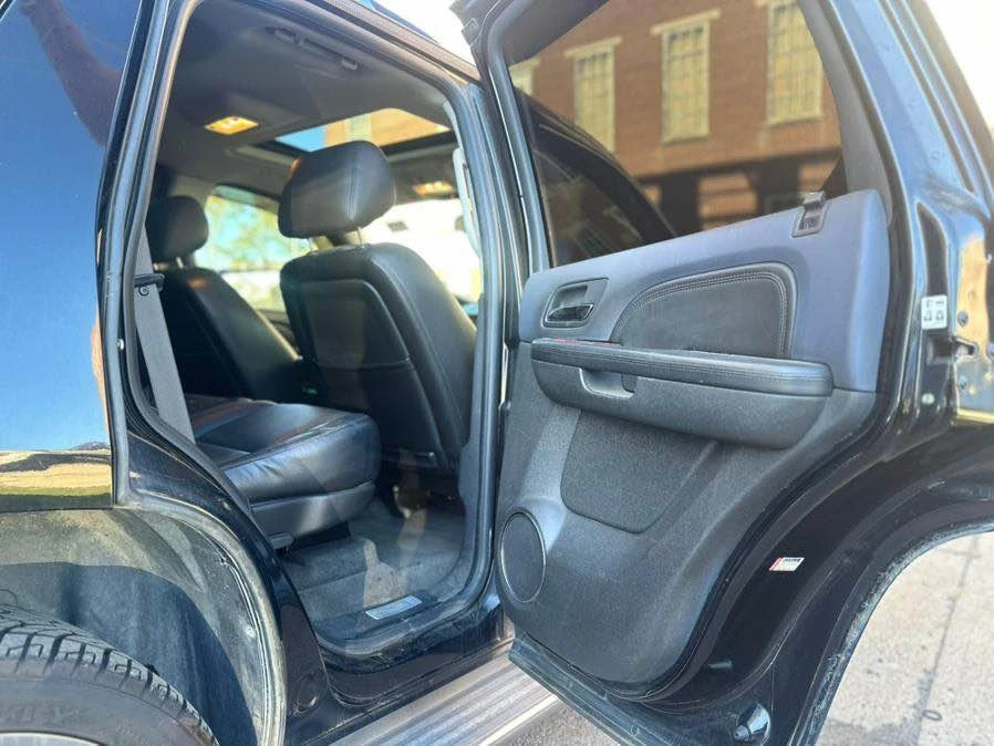2010 Cadillac Escalade & EXT 3rd Gen - Image 5 of 12