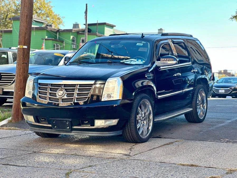 2010 Cadillac Escalade & EXT 3rd Gen - Image 2 of 12