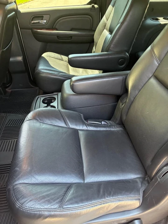 2010 Cadillac Escalade & EXT 3rd Gen - Image 7 of 11