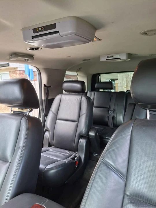 2010 Cadillac Escalade & EXT 3rd Gen - Image 9 of 20