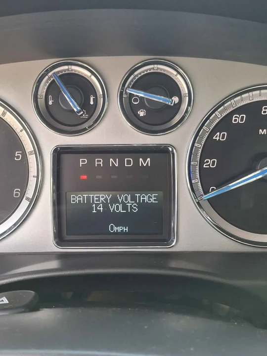 2010 Cadillac Escalade & EXT 3rd Gen - Image 19 of 20