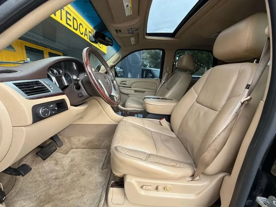 2010 Cadillac Escalade & EXT 3rd Gen - Image 9 of 20