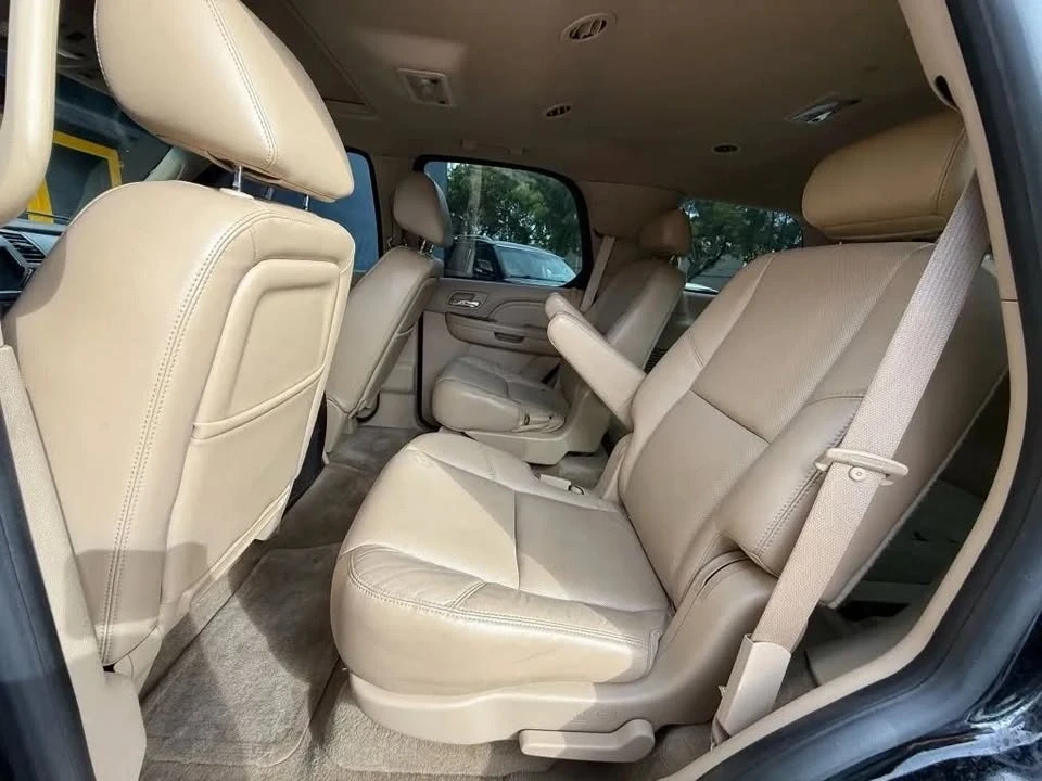 2010 Cadillac Escalade & EXT 3rd Gen - Image 18 of 20