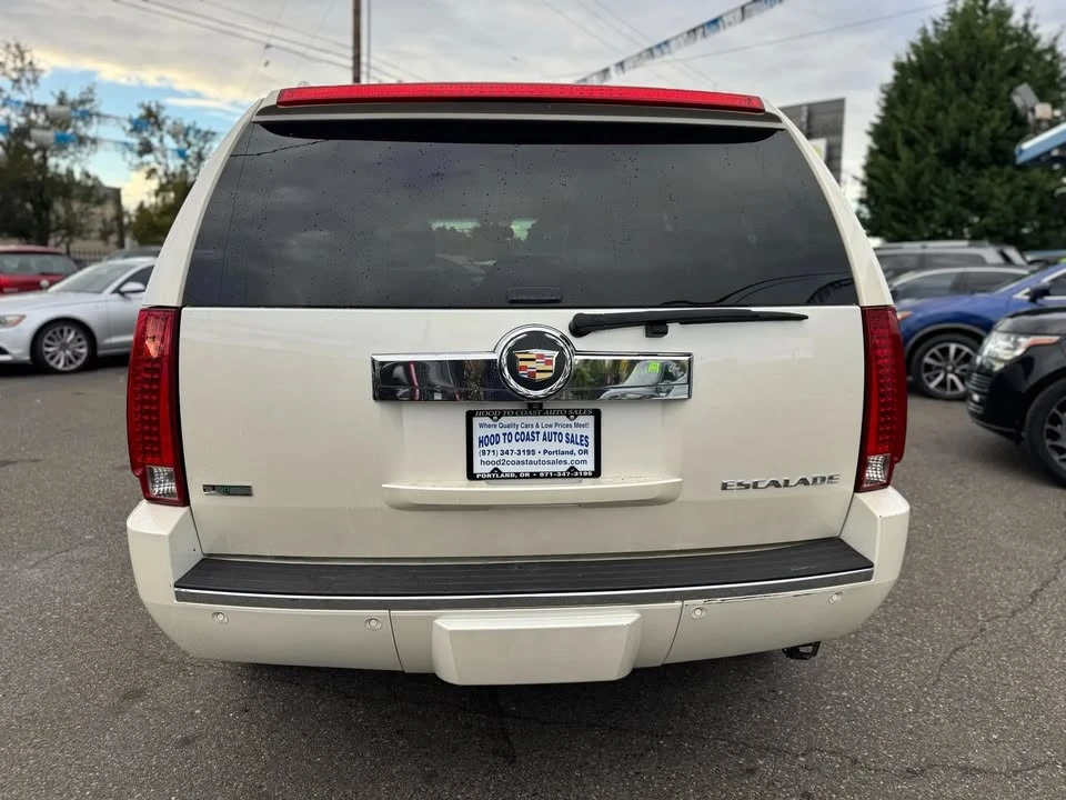 2010 Cadillac Escalade & EXT 3rd Gen - Image 6 of 15