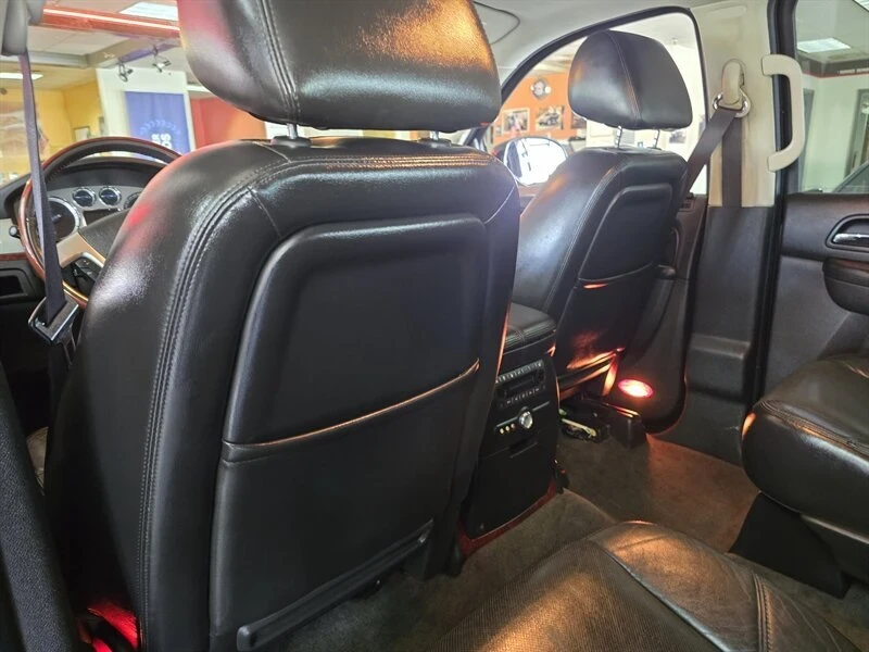 2010 Cadillac Escalade & EXT 3rd Gen - Image 10 of 20