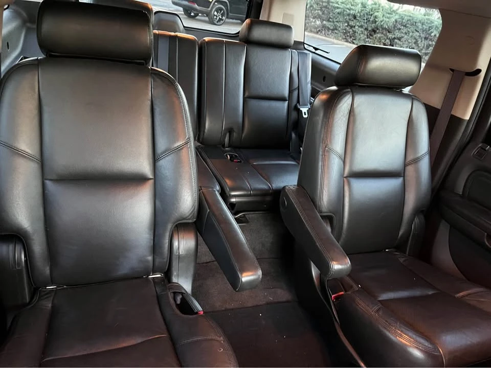 2010 Cadillac Escalade & EXT 3rd Gen - Image 5 of 10
