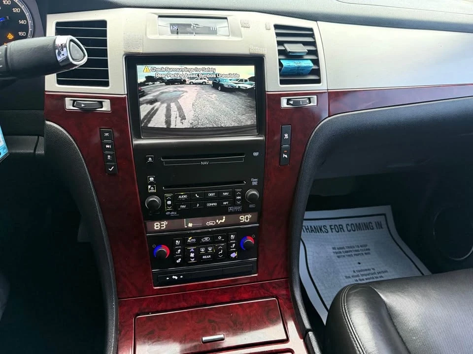 2010 Cadillac Escalade & EXT 3rd Gen - Image 9 of 20