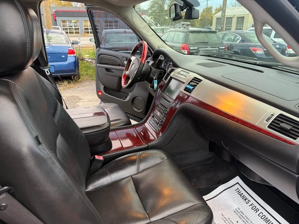 2010 Cadillac Escalade & EXT 3rd Gen - Image 11 of 20