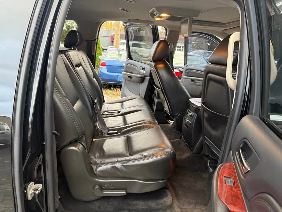 2010 Cadillac Escalade & EXT 3rd Gen - Image 13 of 20