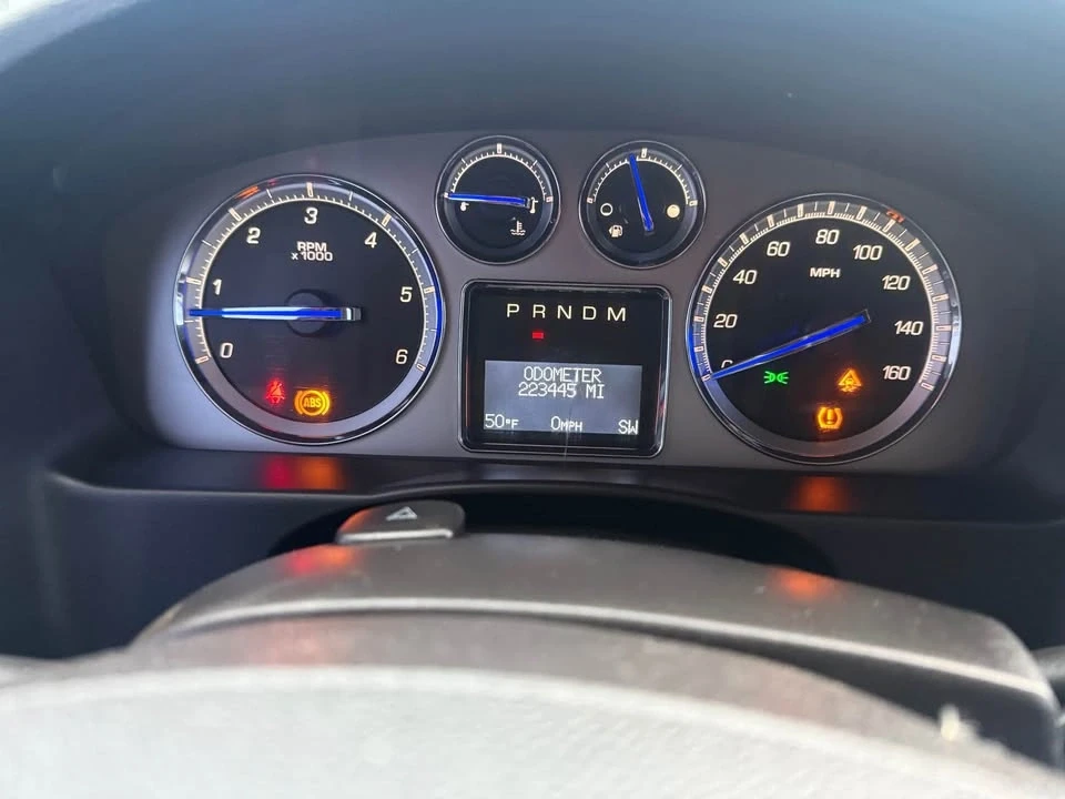 2010 Cadillac Escalade & EXT 3rd Gen - Image 18 of 20
