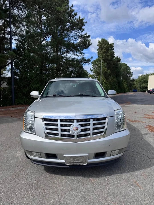 2010 Cadillac Escalade & EXT 3rd Gen - Image 5 of 20