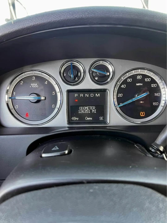 2010 Cadillac Escalade & EXT 3rd Gen - Image 6 of 10
