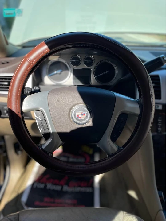2010 Cadillac Escalade & EXT 3rd Gen - Image 18 of 19