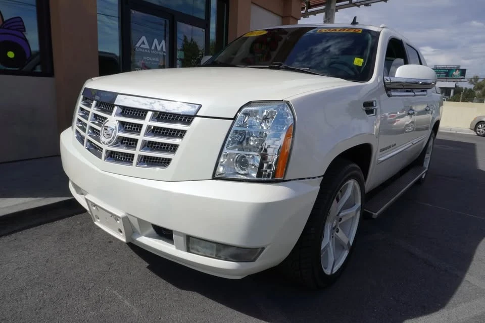 2010 Cadillac Escalade & EXT 2nd Gen - Image 5 of 20