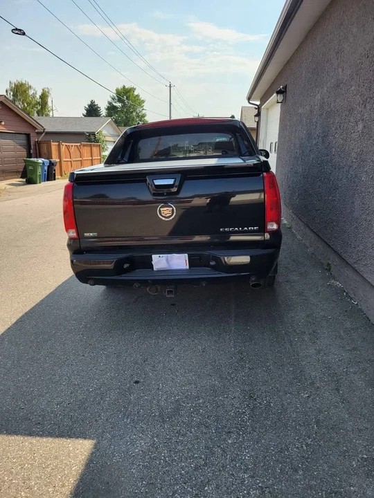 2010 Cadillac Escalade & EXT 2nd Gen - Image 6 of 7