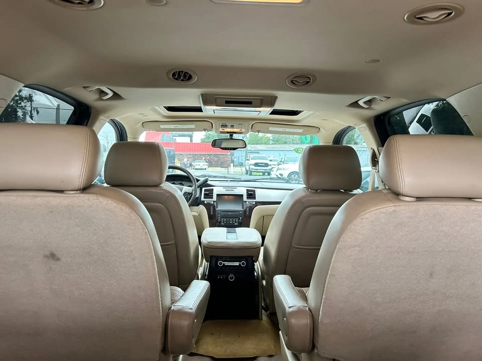2010 Cadillac Escalade & EXT 3rd Gen - Image 12 of 19