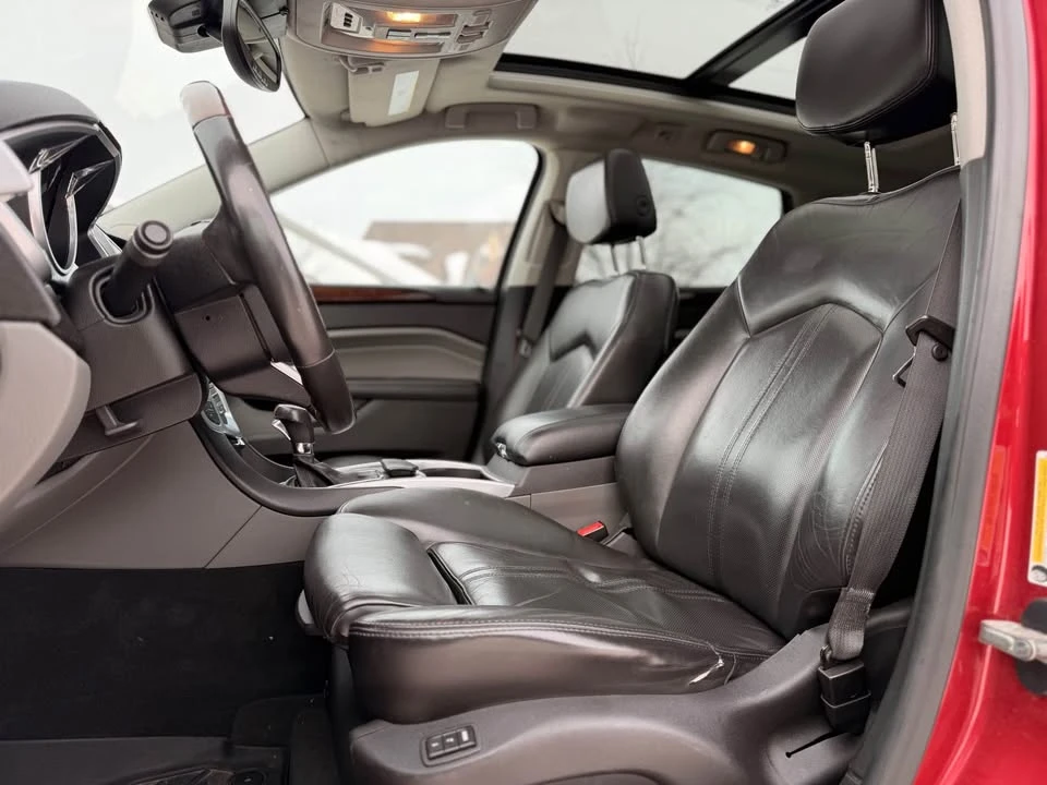 2010 Cadillac SRX - Image 8 of 17