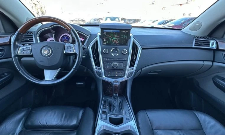 2010 Cadillac SRX - Image 17 of 18