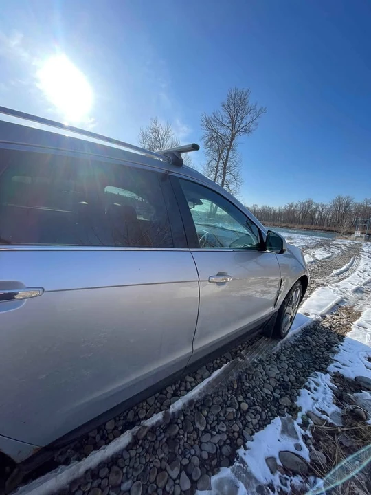 2010 Cadillac SRX - Image 3 of 16