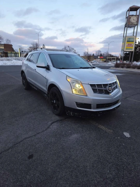 2010 Cadillac SRX - Image 2 of 11