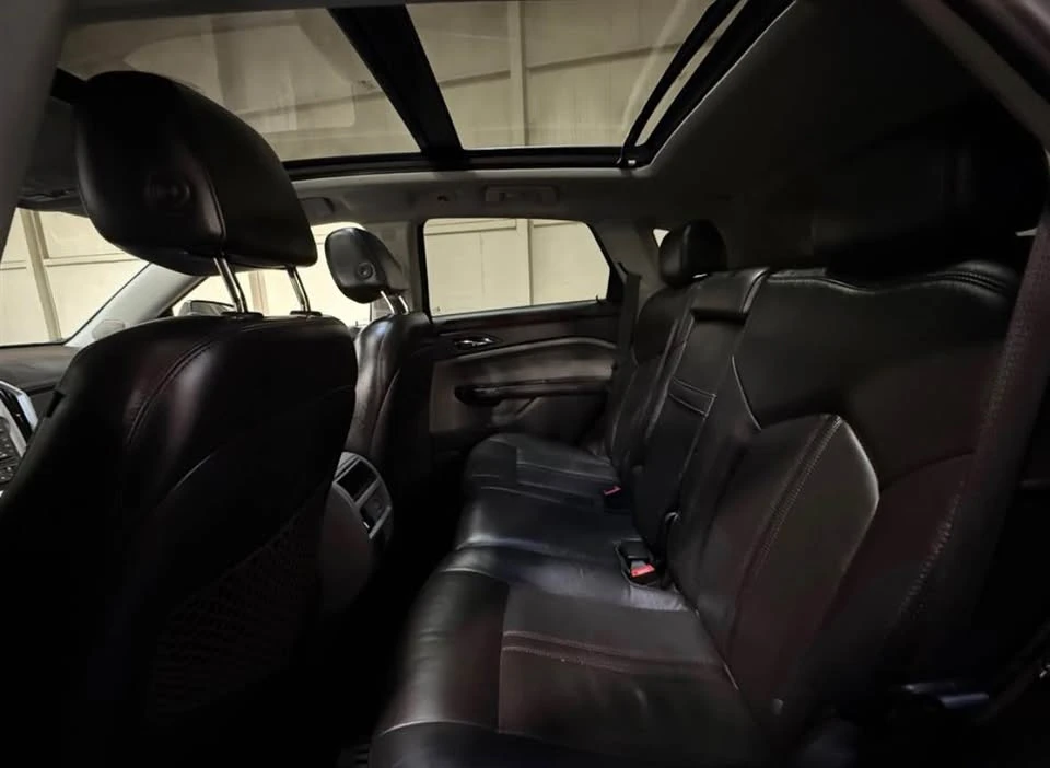2010 Cadillac SRX - Image 4 of 9