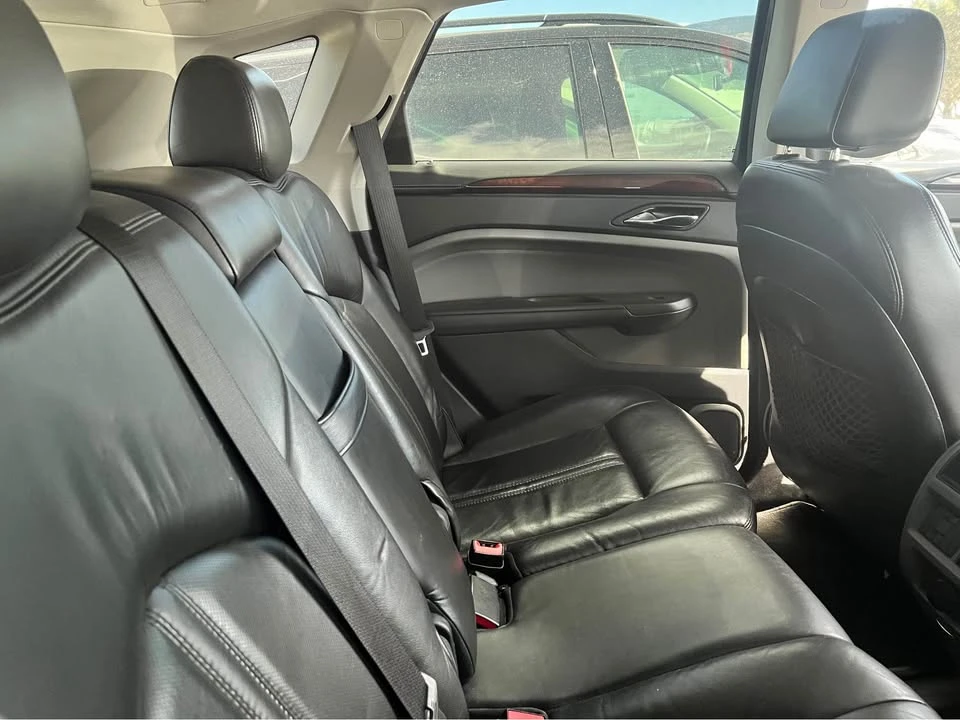 2010 Cadillac SRX - Image 4 of 4