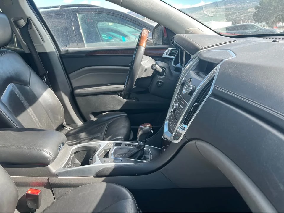 2010 Cadillac SRX - Image 3 of 4