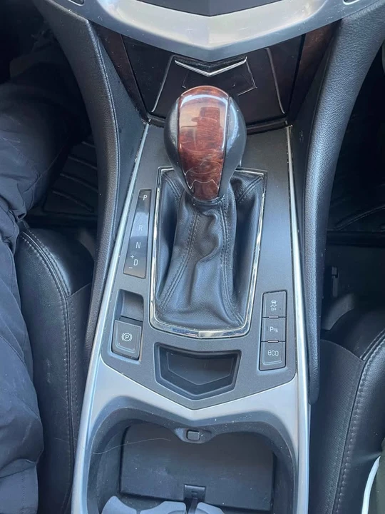 2010 Cadillac SRX - Image 14 of 16