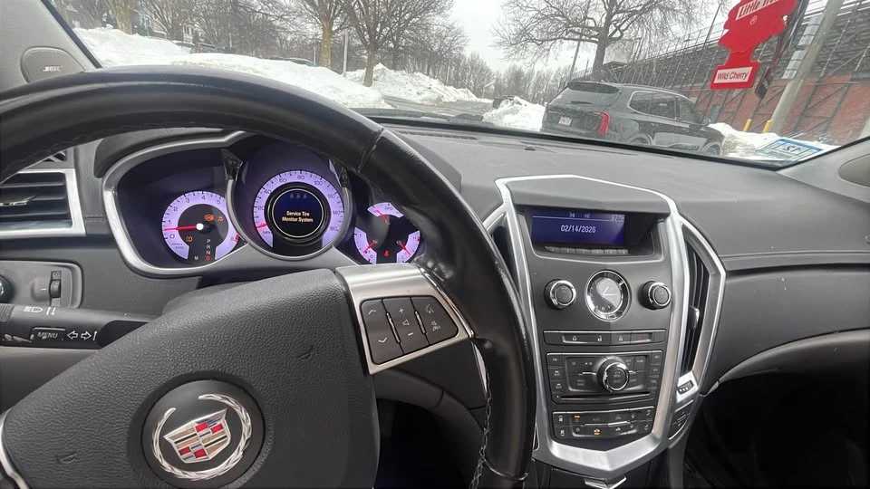 2010 Cadillac SRX - Image 9 of 9