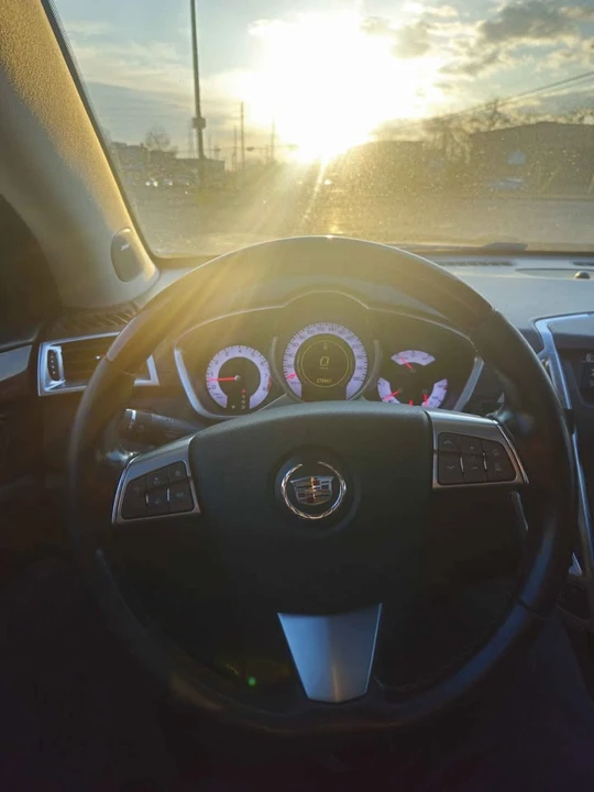 2010 Cadillac SRX - Image 7 of 12