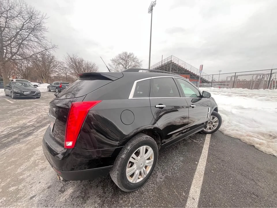2010 Cadillac SRX - Image 8 of 9