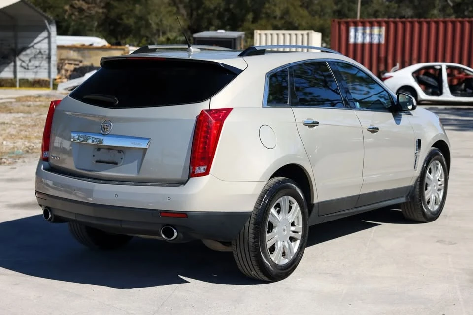 2010 Cadillac SRX - Image 6 of 20