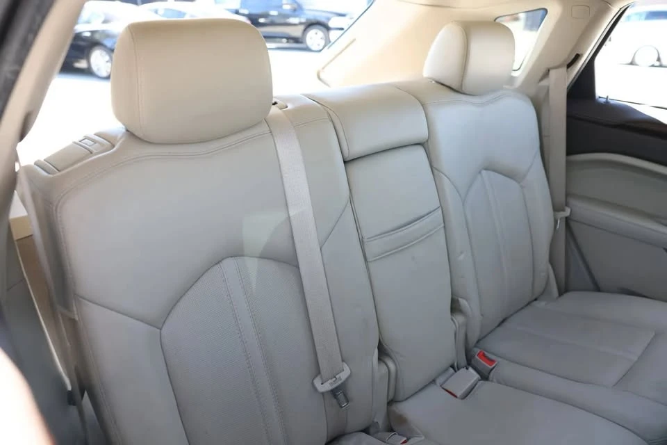 2010 Cadillac SRX - Image 17 of 20