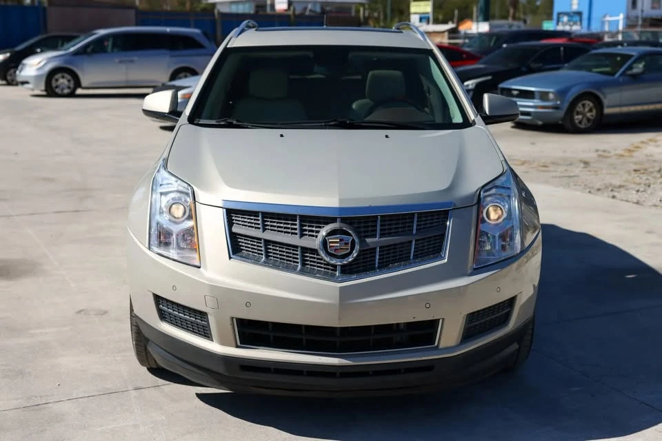 2010 Cadillac SRX - Image 10 of 20