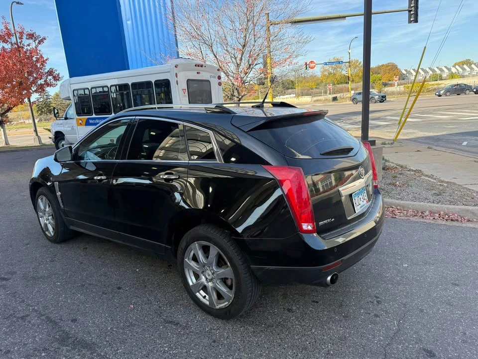 2010 Cadillac SRX - Image 7 of 9