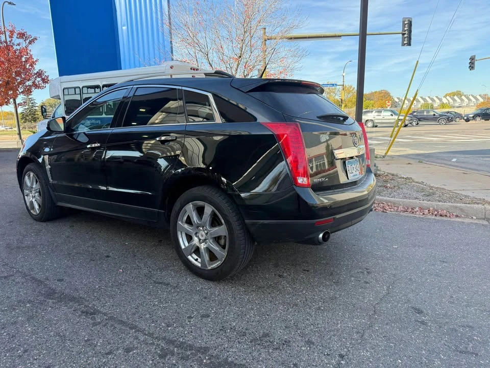 2010 Cadillac SRX - Image 4 of 9