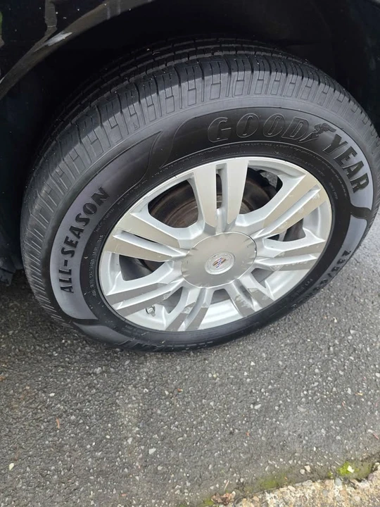2010 Cadillac SRX - Image 19 of 19