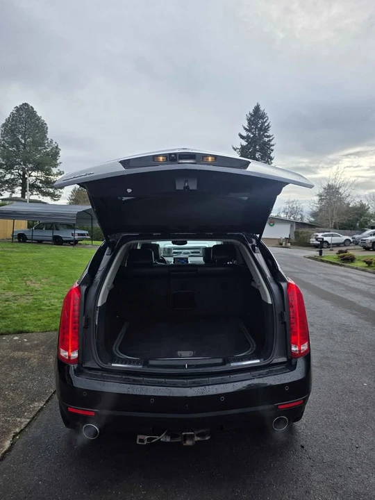 2010 Cadillac SRX - Image 11 of 19