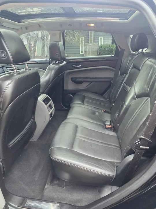 2010 Cadillac SRX - Image 12 of 13